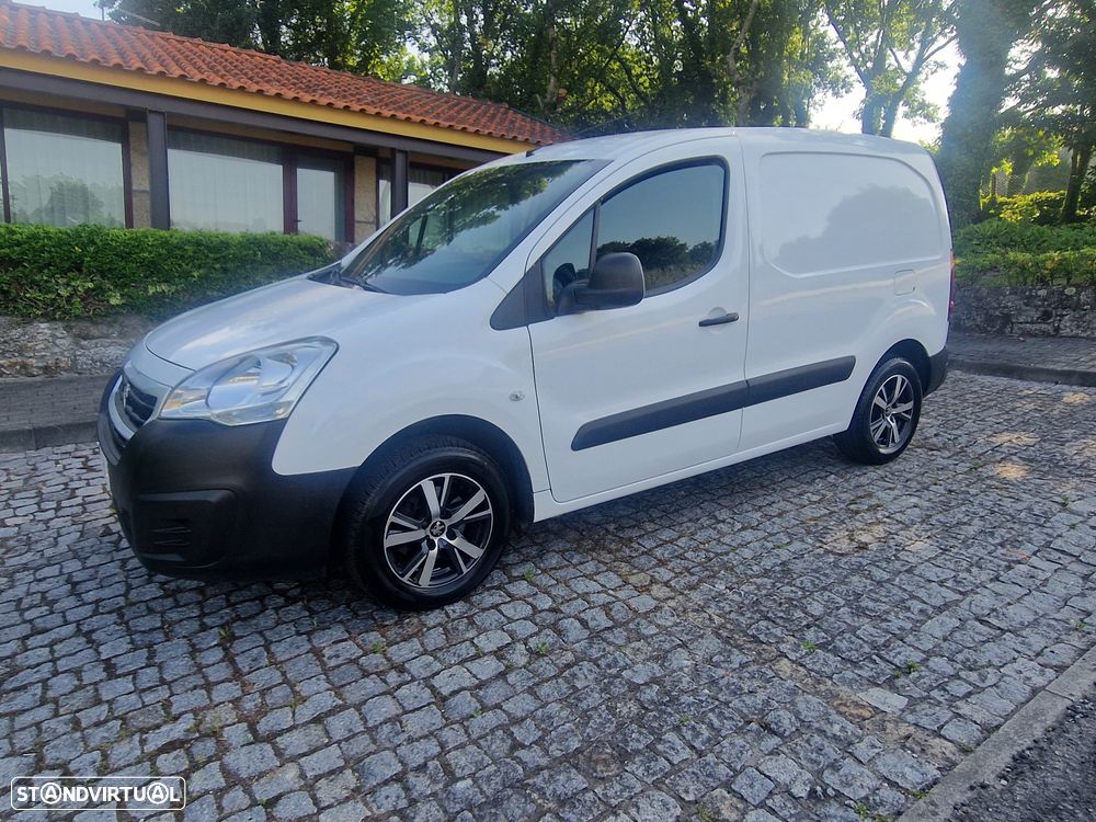Peugeot PARTNER 1.6 HDI 100CV NACIONAL C/NOVA - 5