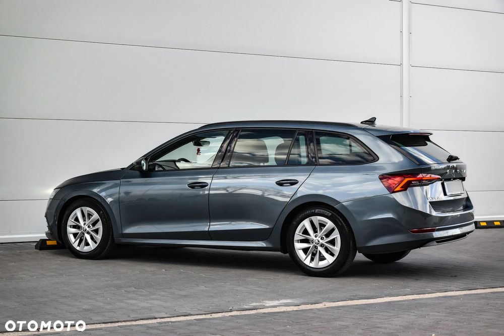 Skoda Octavia 1.0 TSI Active - 10