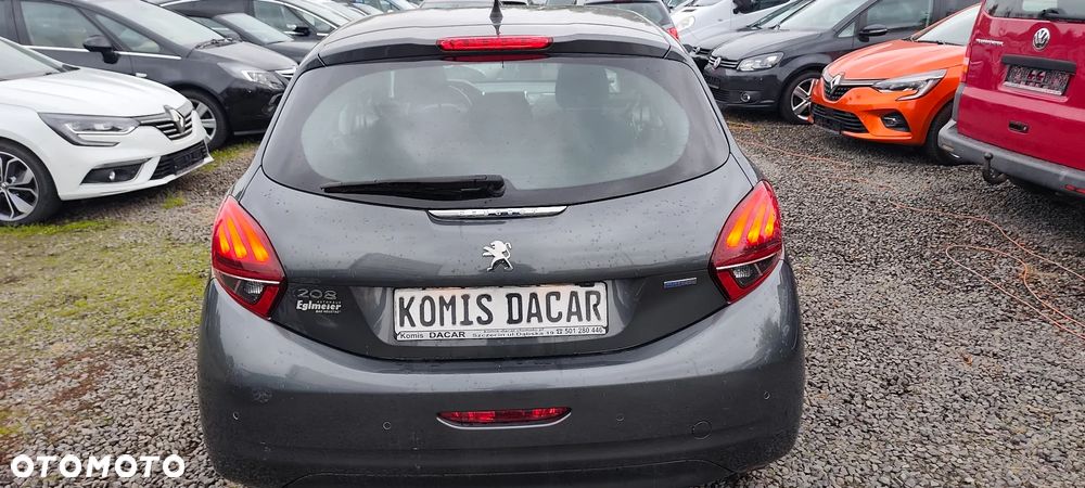 Peugeot 208 1.2 PureTech Allure - 8