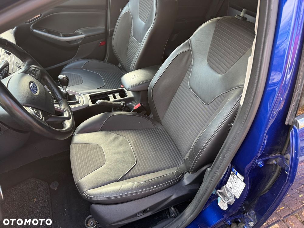 Ford Focus 1.0 EcoBoost Active Business - 20