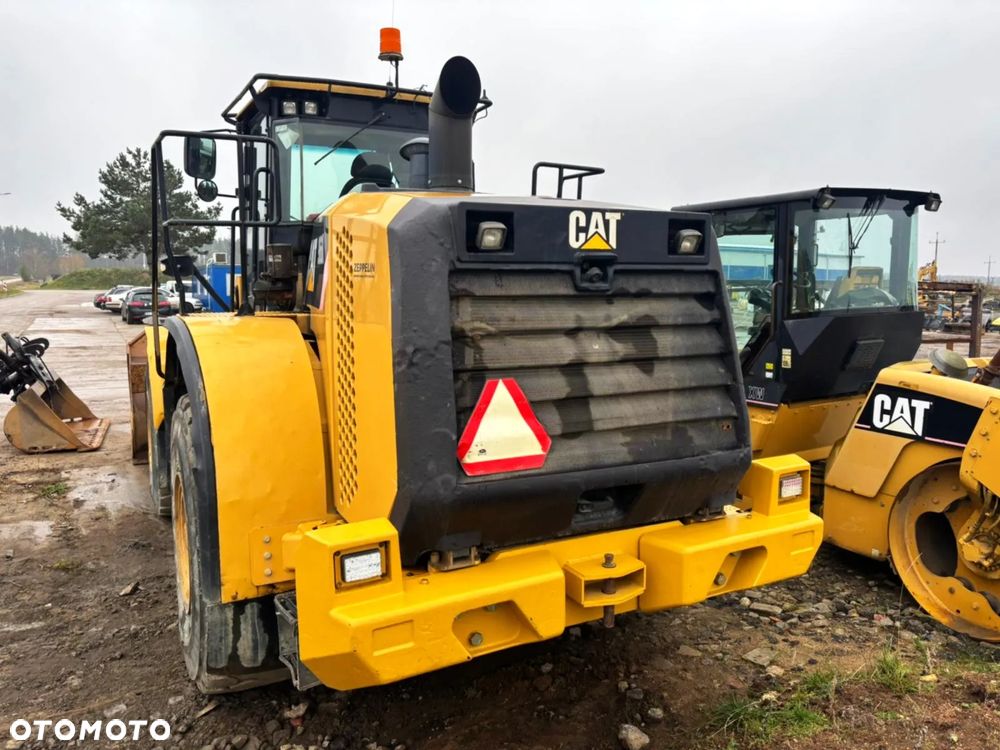 Caterpillar 966K - 2