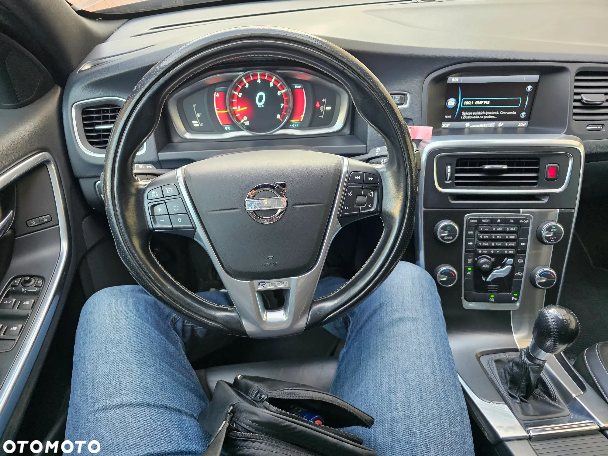 Volvo S60 T3 R-Design Summum - 32
