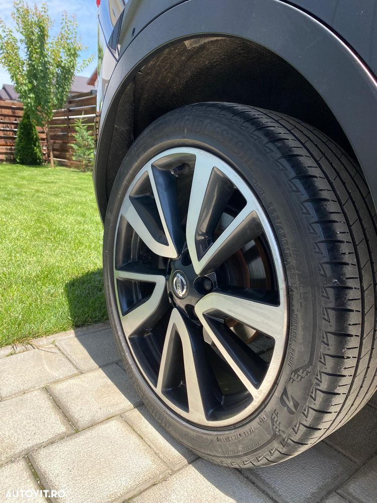 Nissan Qashqai - 10