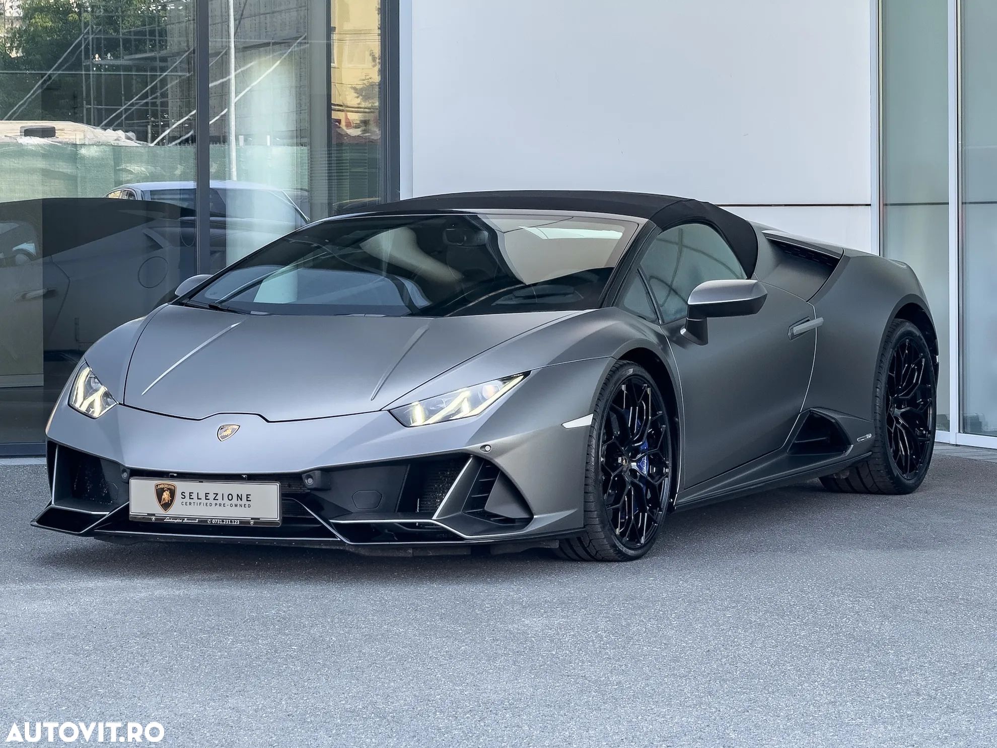 Lamborghini Huracan - 1