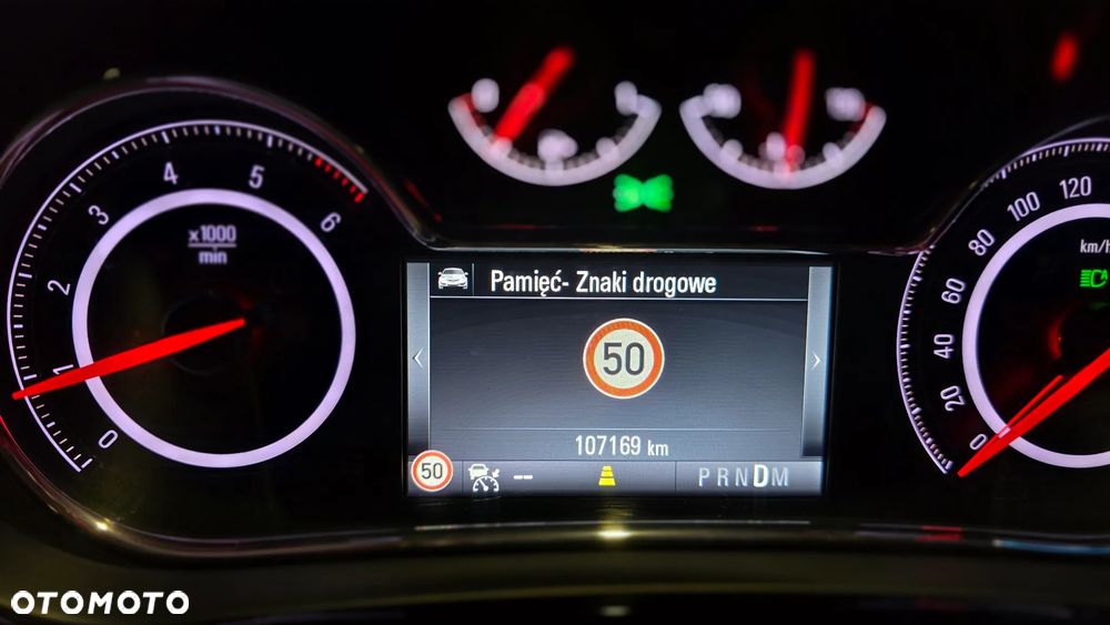 Opel Insignia 2.0 Bi Turbo CDTI 4x4 - 22