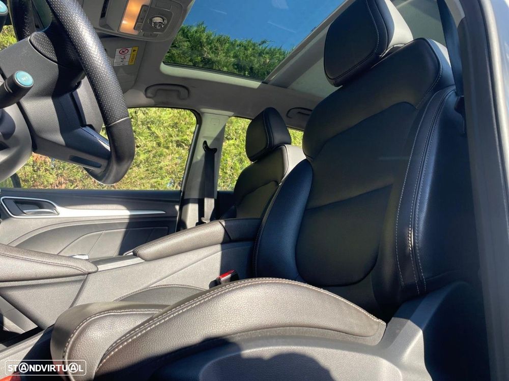 MG ZS EV 44.5 kWh Luxury - 4