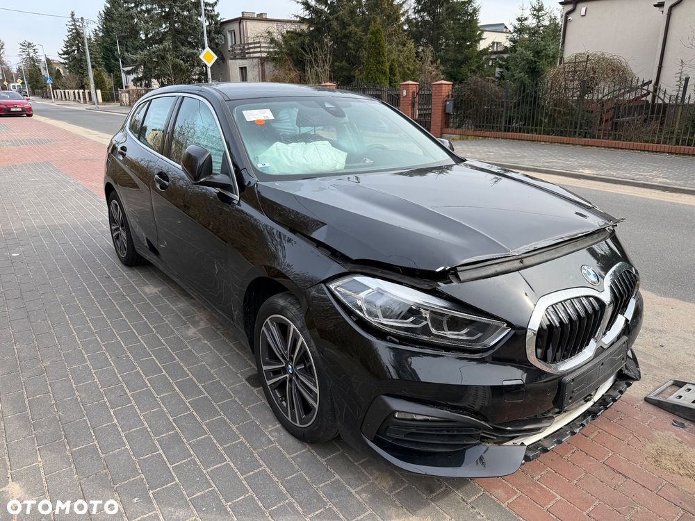 BMW Seria 1 116i - 1