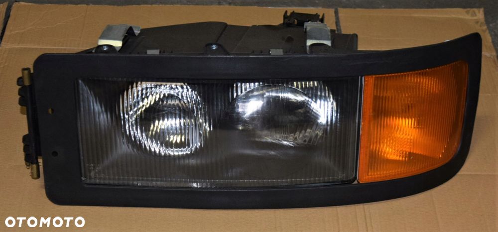 LAMPA REFLEKTOR PRZEDNI MAN F2000 M2000 F90 NOWY! - 3