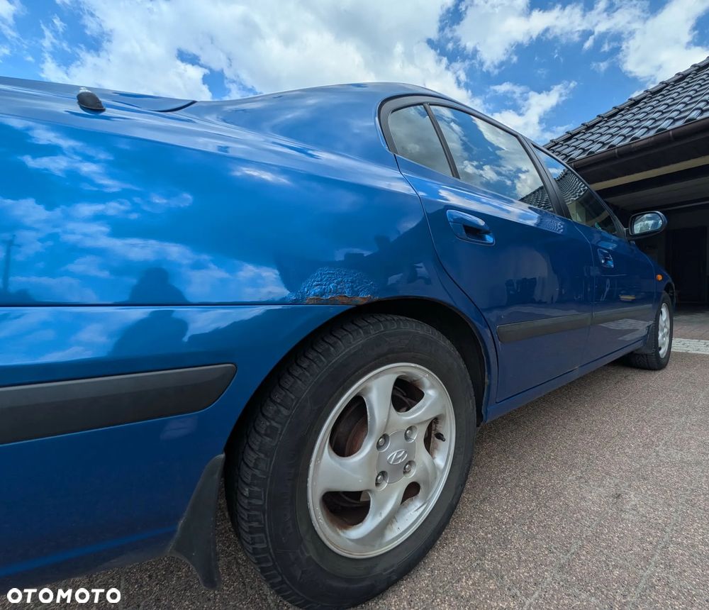 Hyundai Elantra 1.6 Comfort - 7