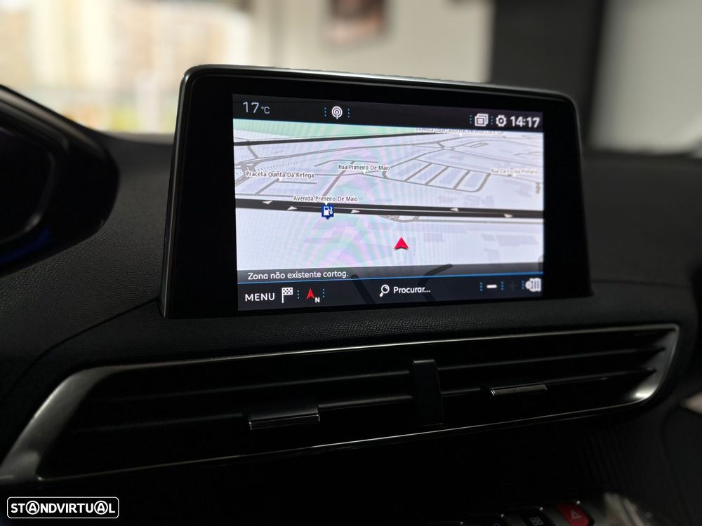 Peugeot 5008 1.5 BlueHDi Allure Pack EAT8 - 22