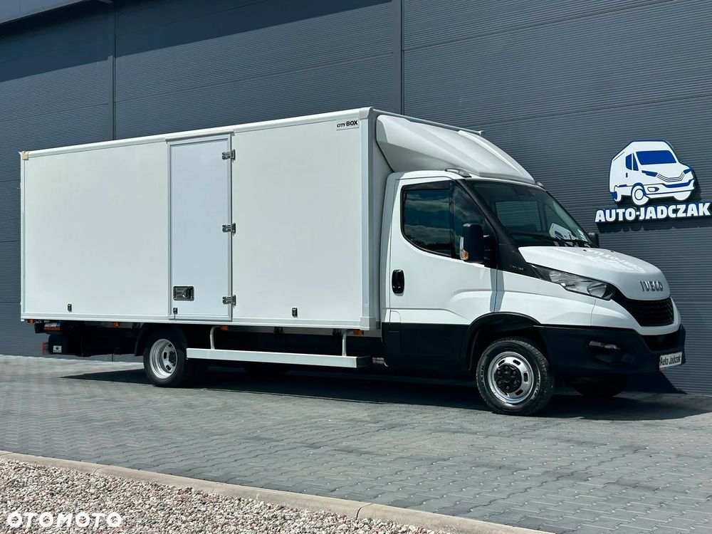 Iveco Daily 50C16 35C16 3.0 HPI Kontener 10 palet + winda 750kg + drzwi boczne **KLIMA**Serwis**Sprowadzony**2021R** - 2