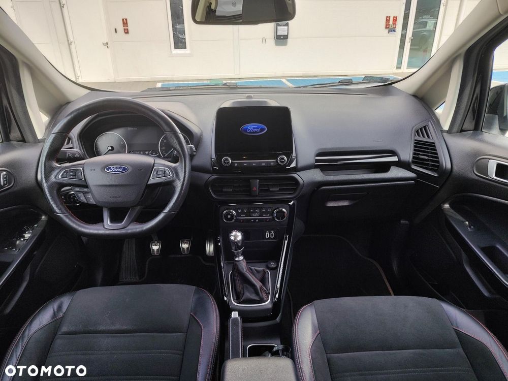 Ford EcoSport - 10