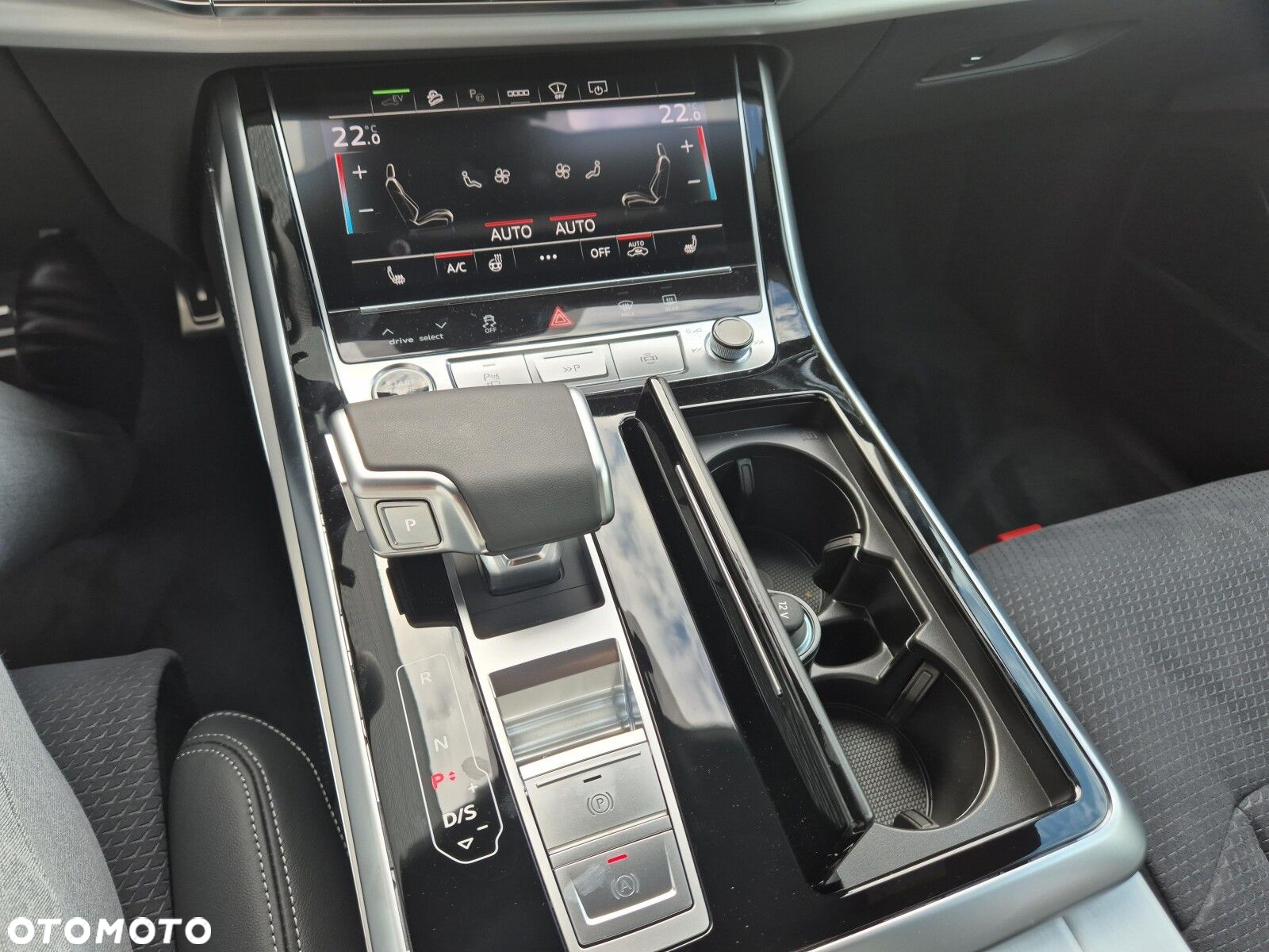 Audi Q8 - 15
