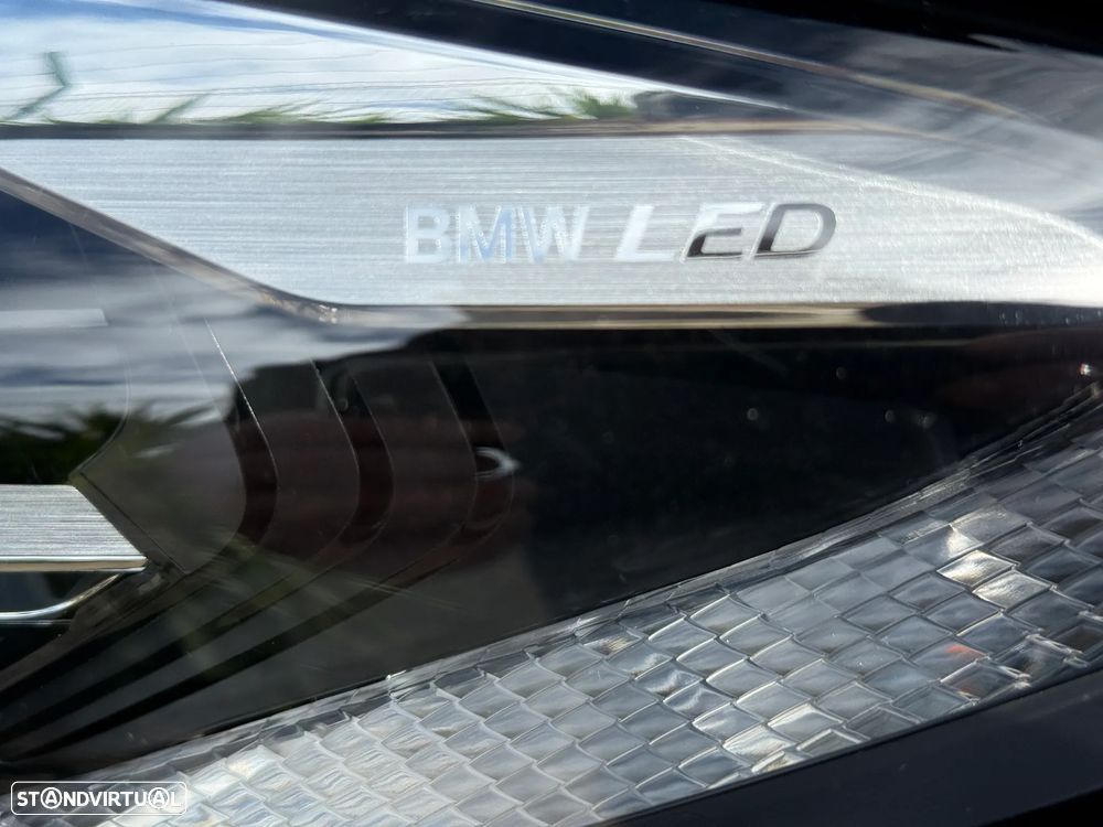 BMW 530 e Pack Desportivo M - 12