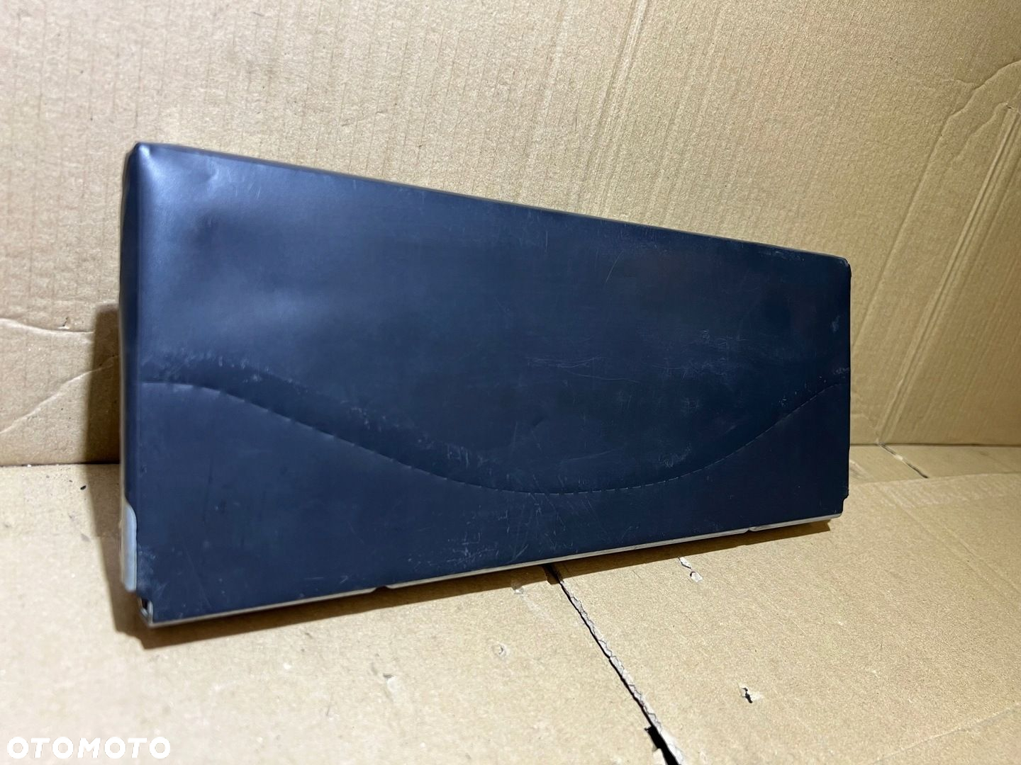 AUDI A3 8V AIRBAG PODUSZKA POWIETRZNA KOLANOWA AIR BAG 8V2880841A UK - 2