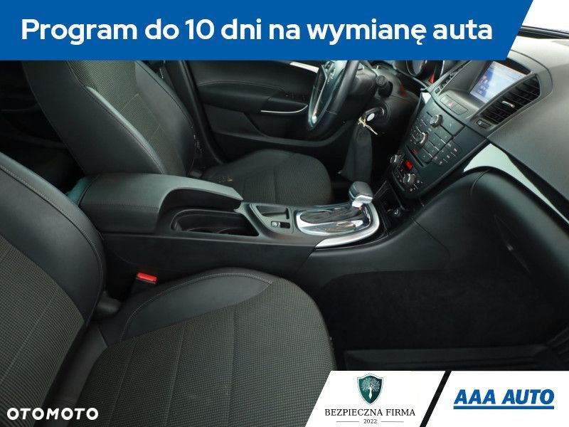Opel Insignia - 9