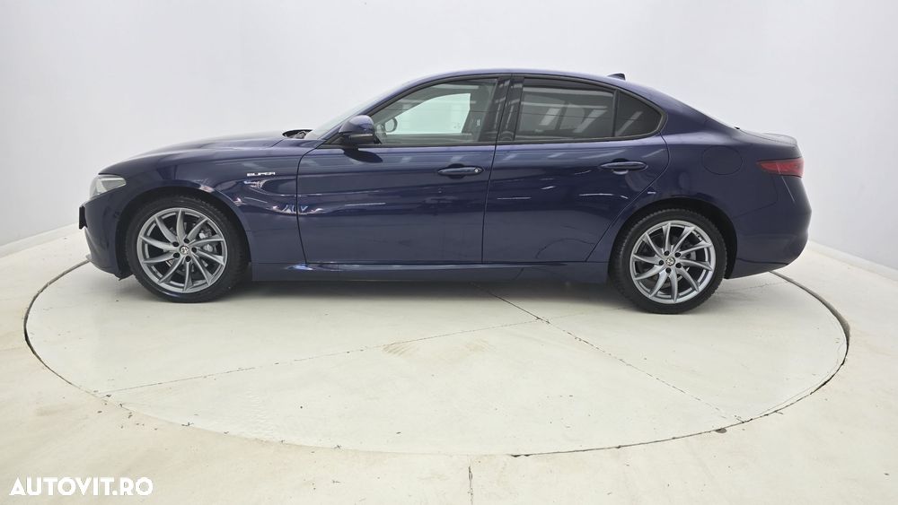 Alfa Romeo Giulia 2.0 Turbo RWD AT8 Super - 10