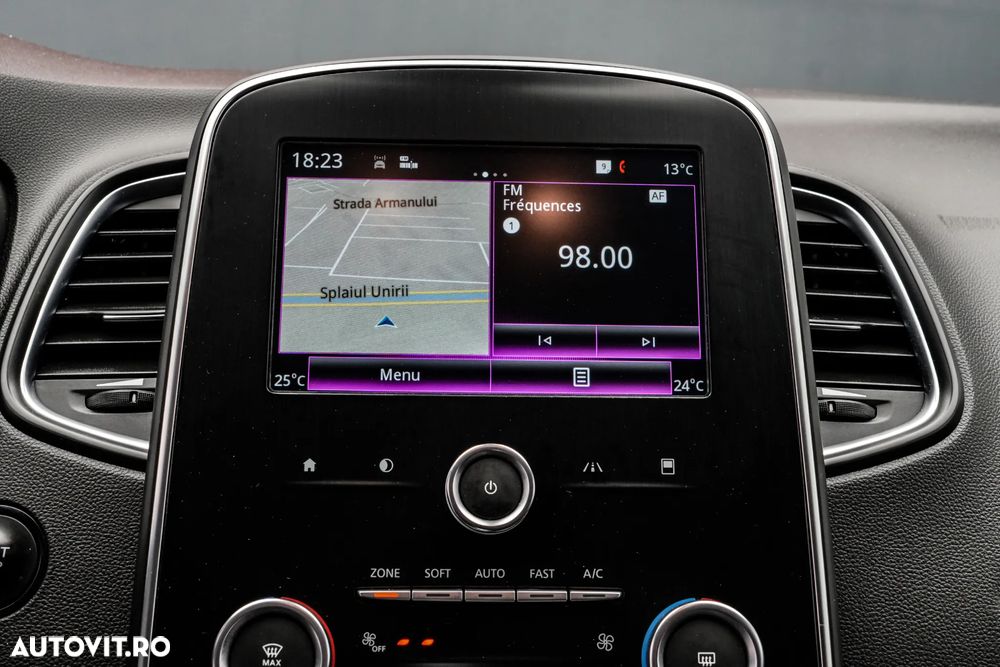 Renault Grand Scenic - 18