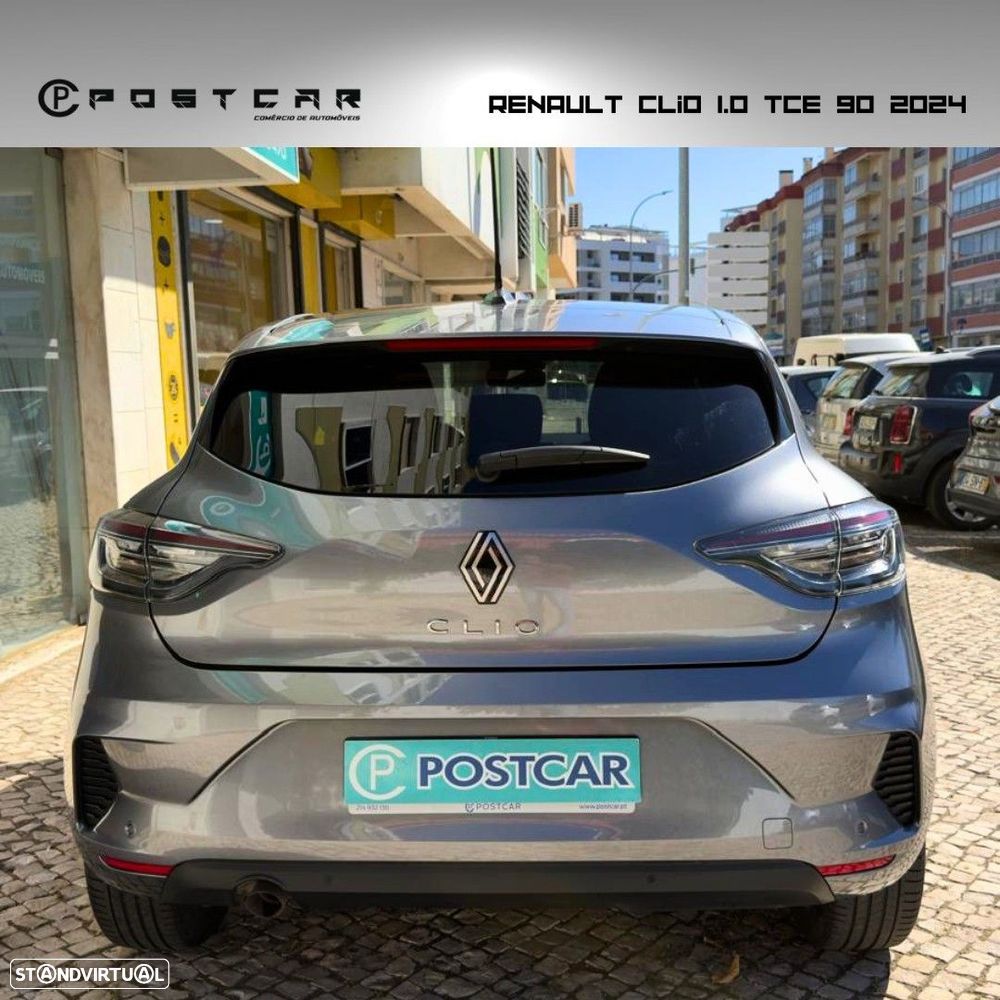 Renault Clio - 6