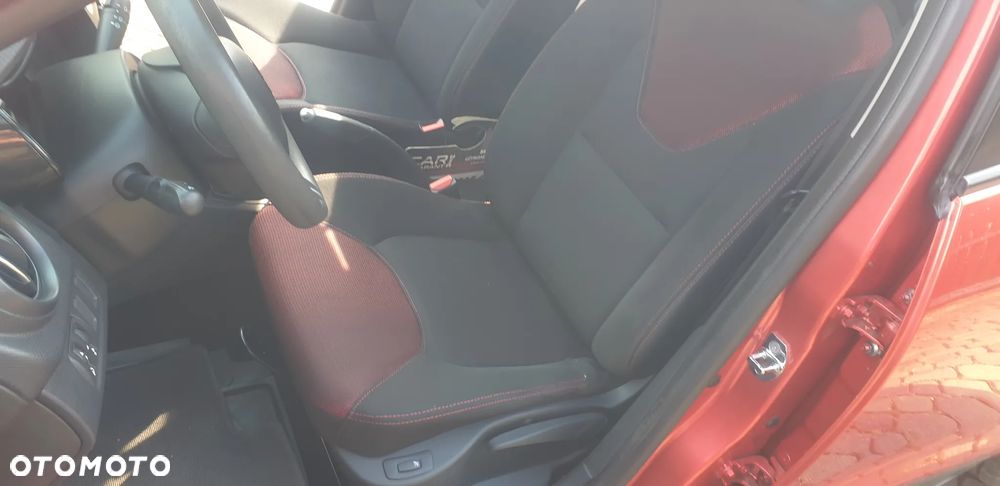 Renault Clio 1.2 16V 75 Business - 20