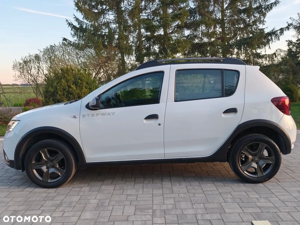 Dacia Sandero Stepway 0.9 TCe Laureate S&S EU6 - 12