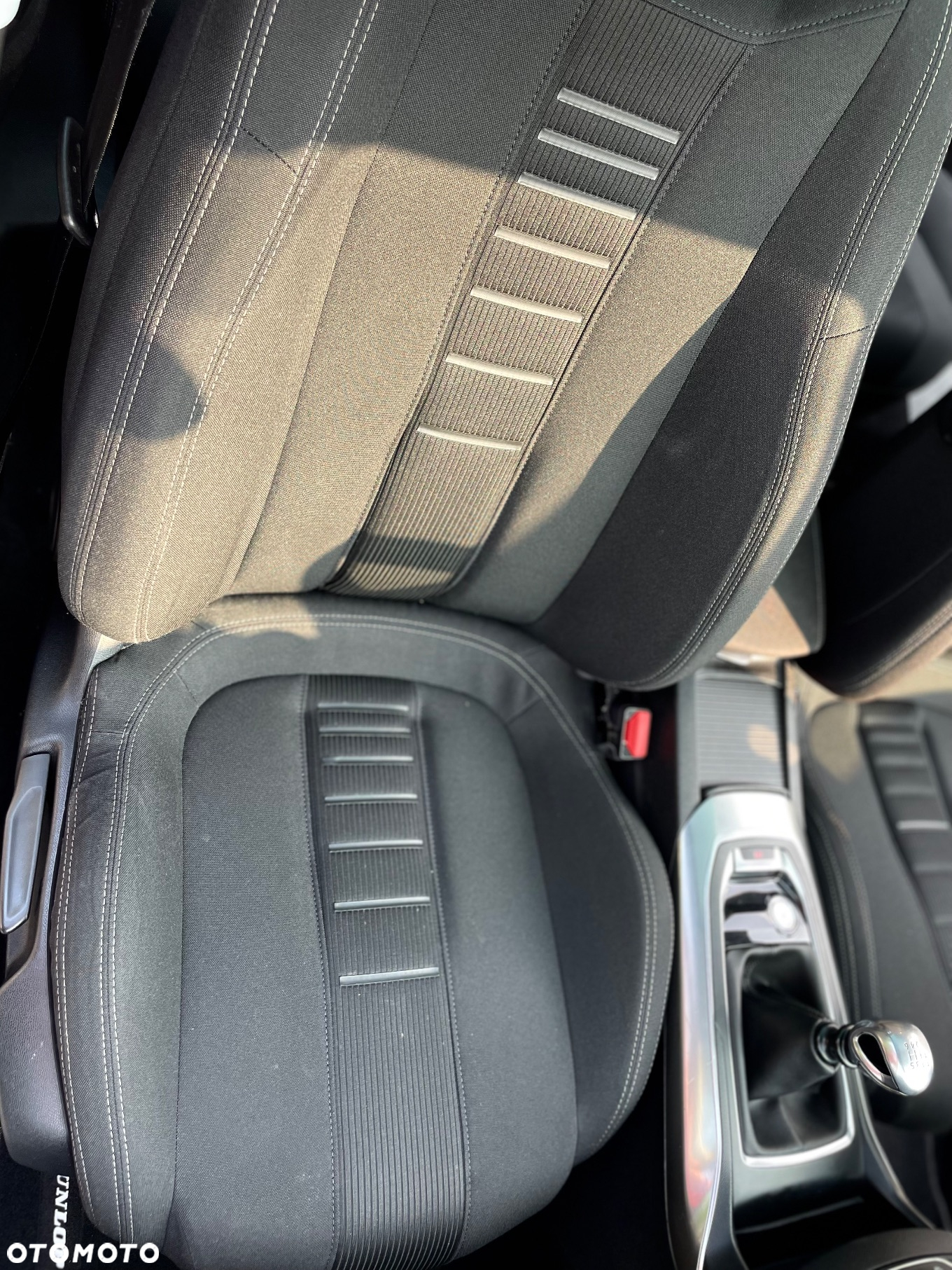 Peugeot 308 125 THP Allure - 15