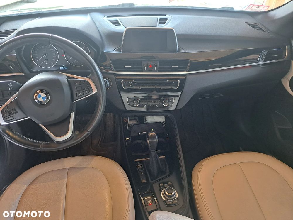 BMW X1 - 11