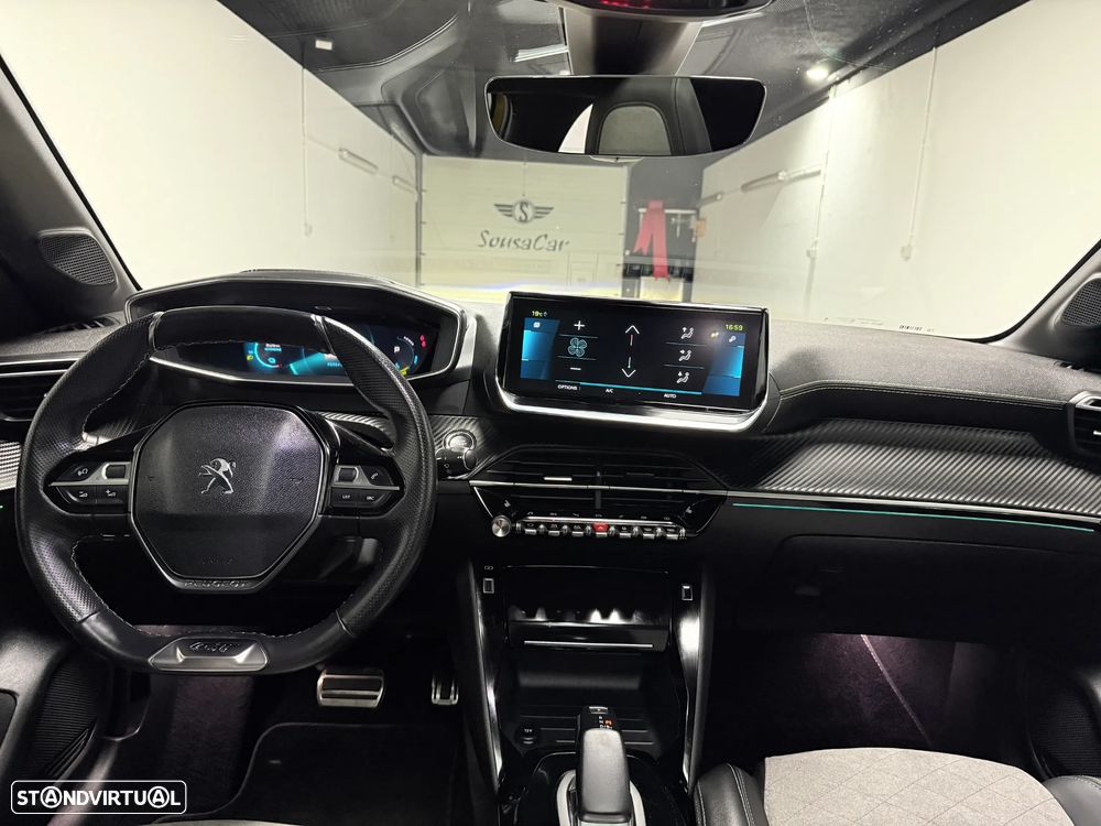 Peugeot e-208 50 kWh GT - 9