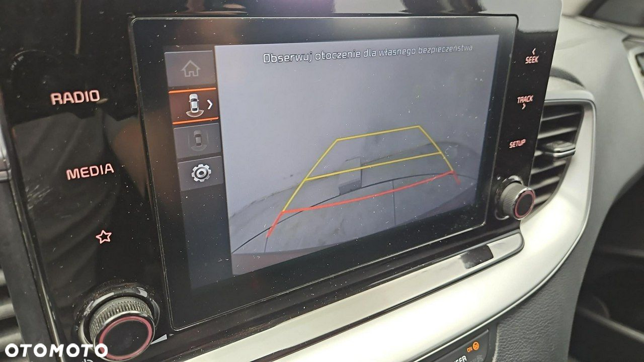 Kia Ceed 1.5 T-GDI M - 21