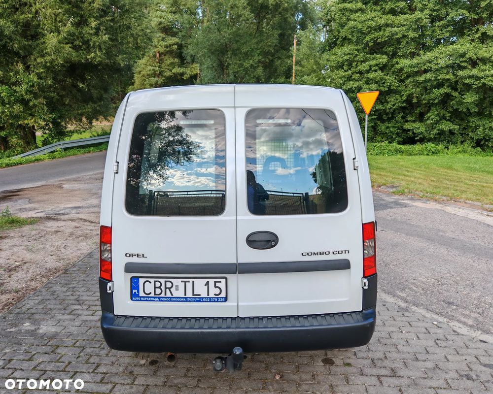 Opel Combo C - 5