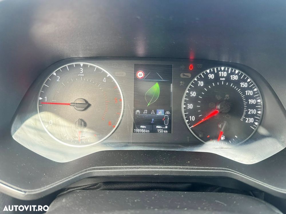 Renault Clio BLUE dCi 85 BUSINESS EDITION - 16