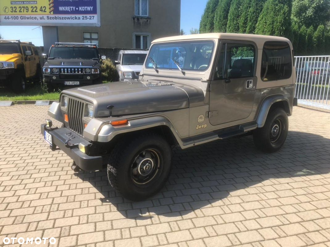 Jeep Wrangler - 3