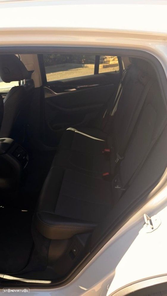 BMW X4 20 d xDrive XLine Auto - 10