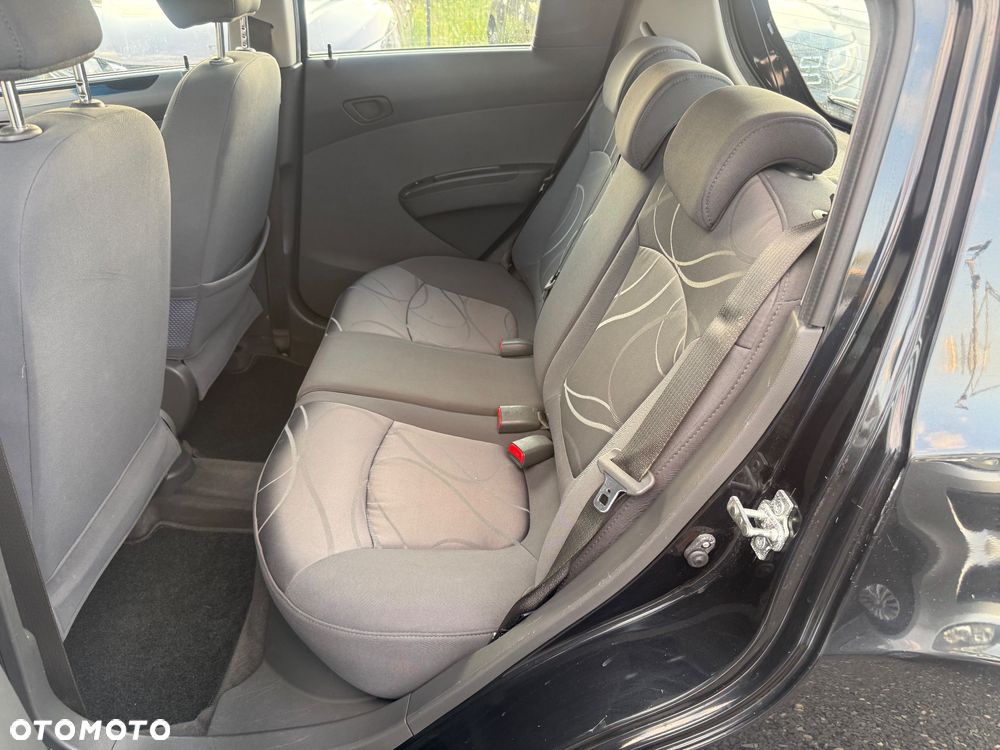 Chevrolet Spark 1.2 LS+ - 22