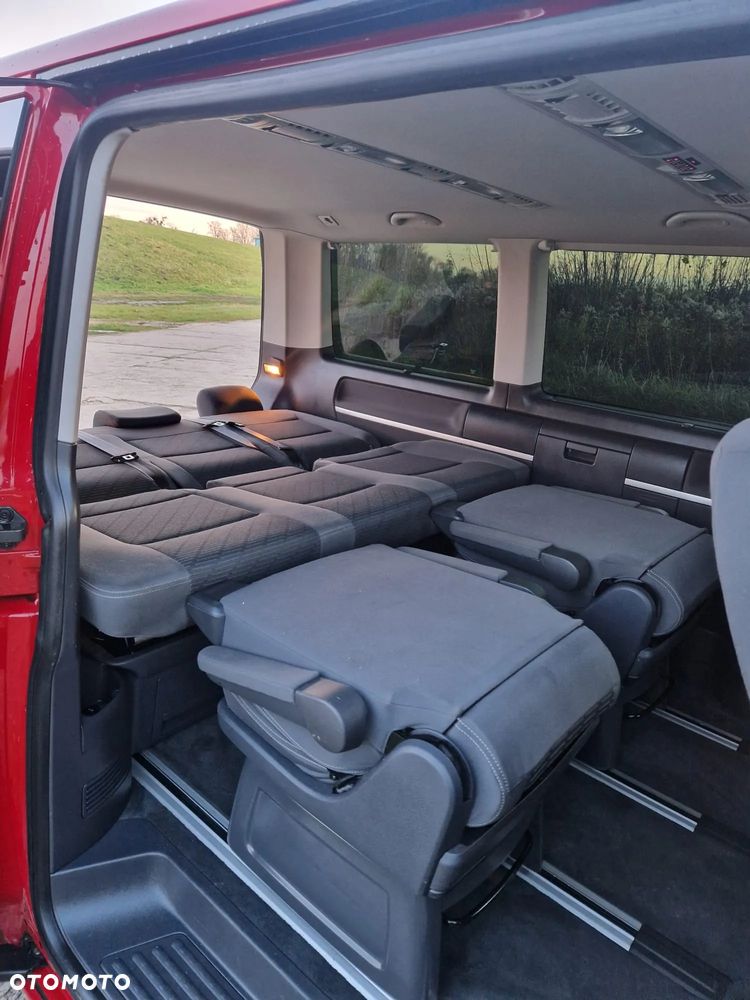 Volkswagen Multivan - 29