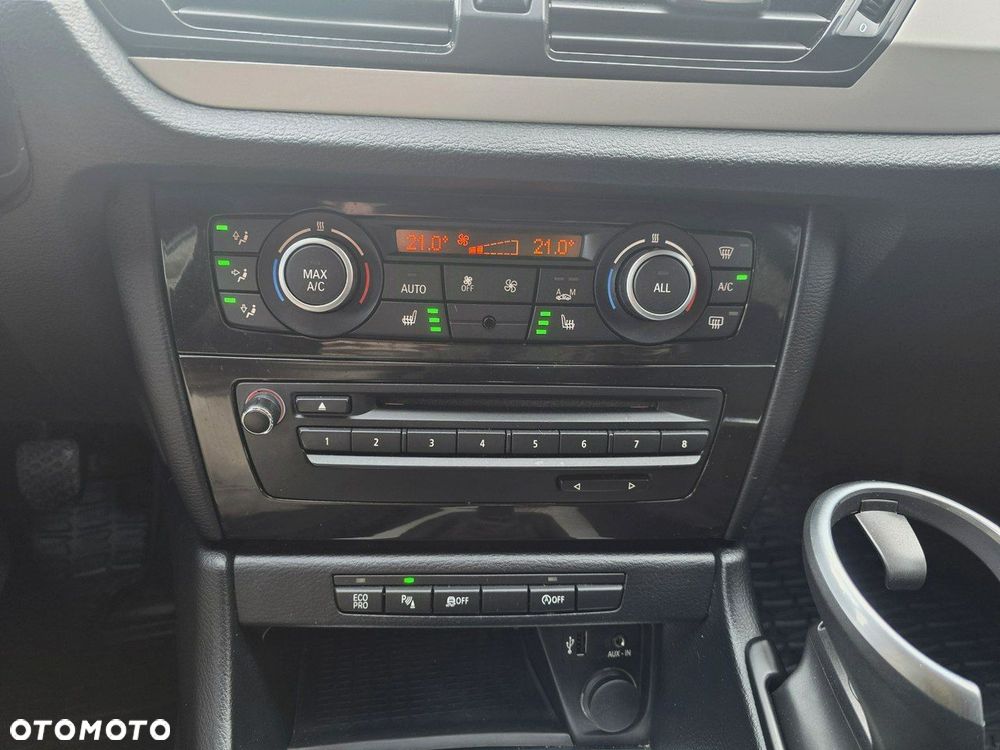 BMW X1 sDrive16d xLine - 21