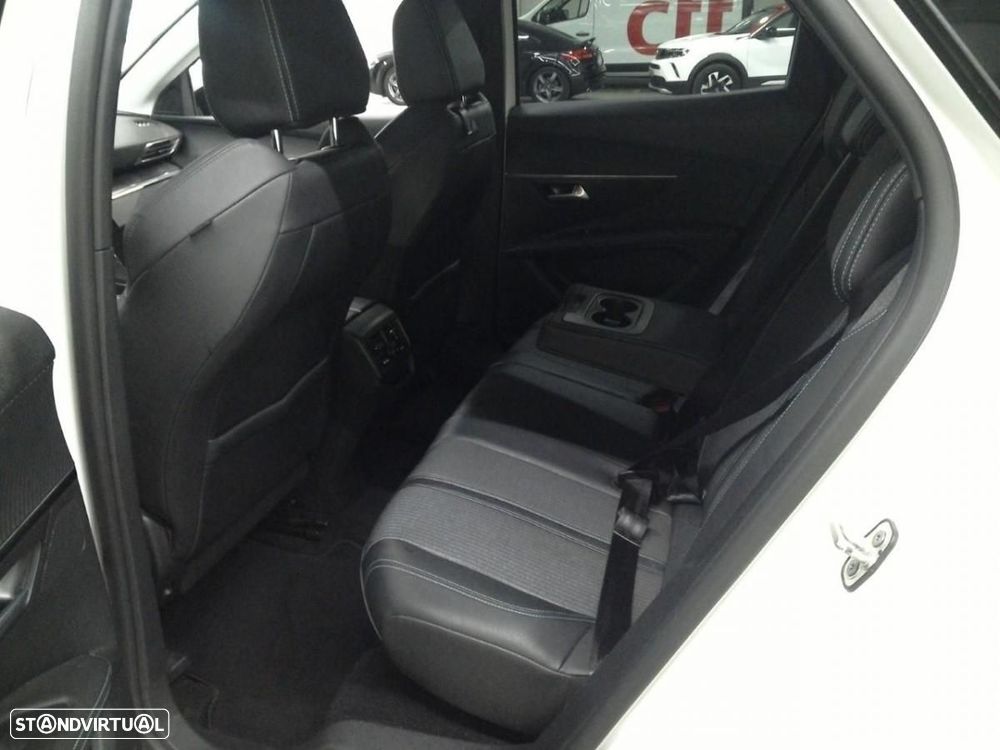 Peugeot 3008 - 4