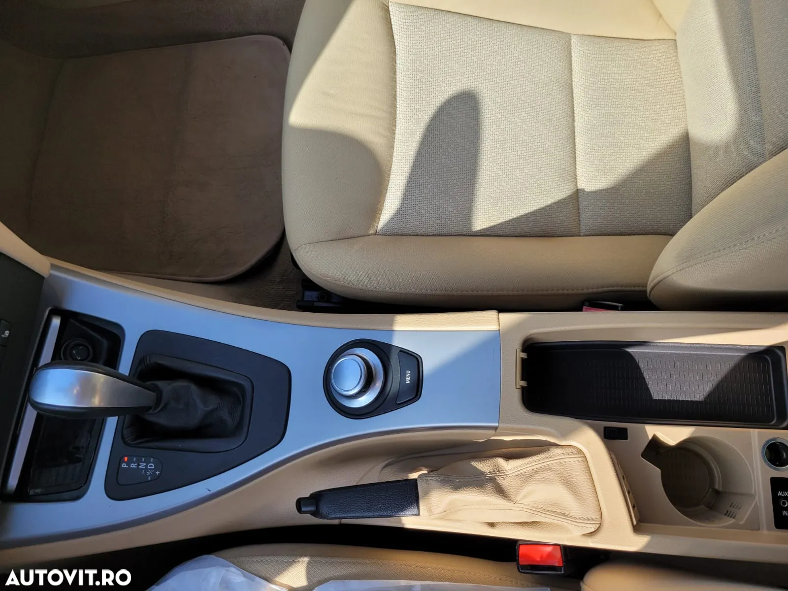 BMW Seria 3 320i Touring Aut. Edition Exclusive - 18