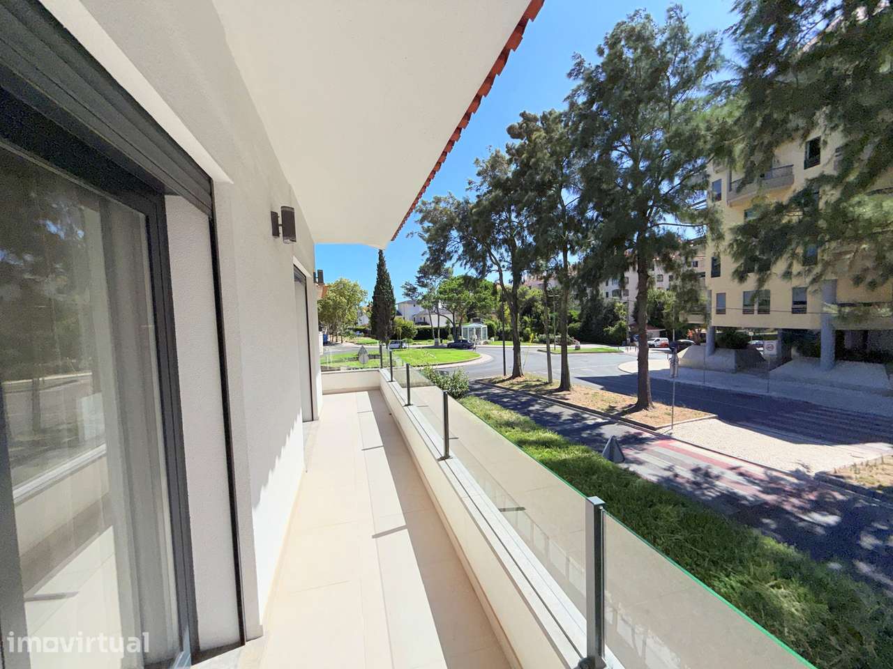 Moradia T4 remodelada com jardim e a 500m do mar, Cascais - Grande imagem: 4/60