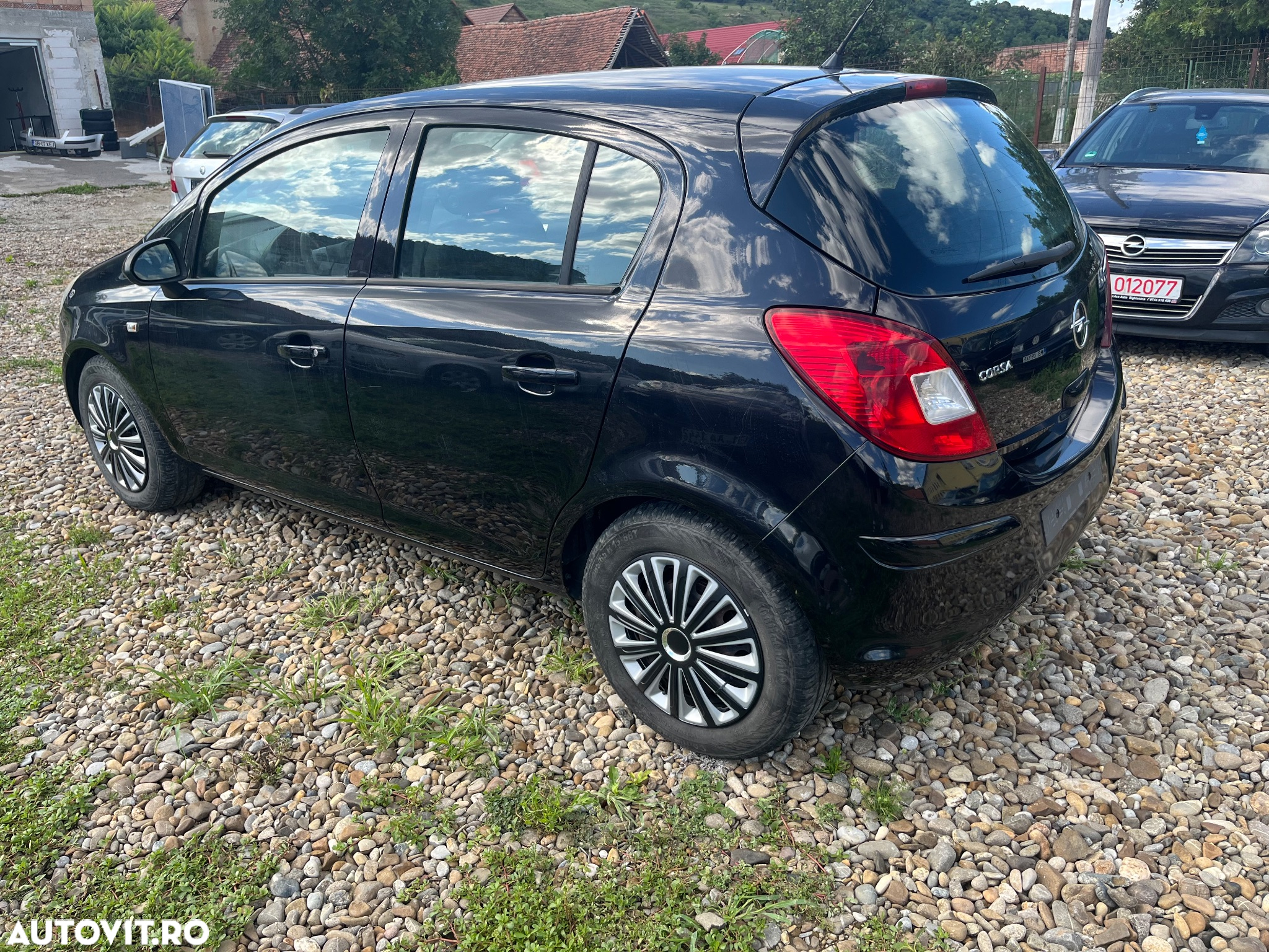 Opel Corsa 1.2i Enjoy - 7