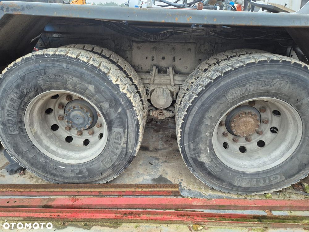 Most napędowy 8x4 renault kerax