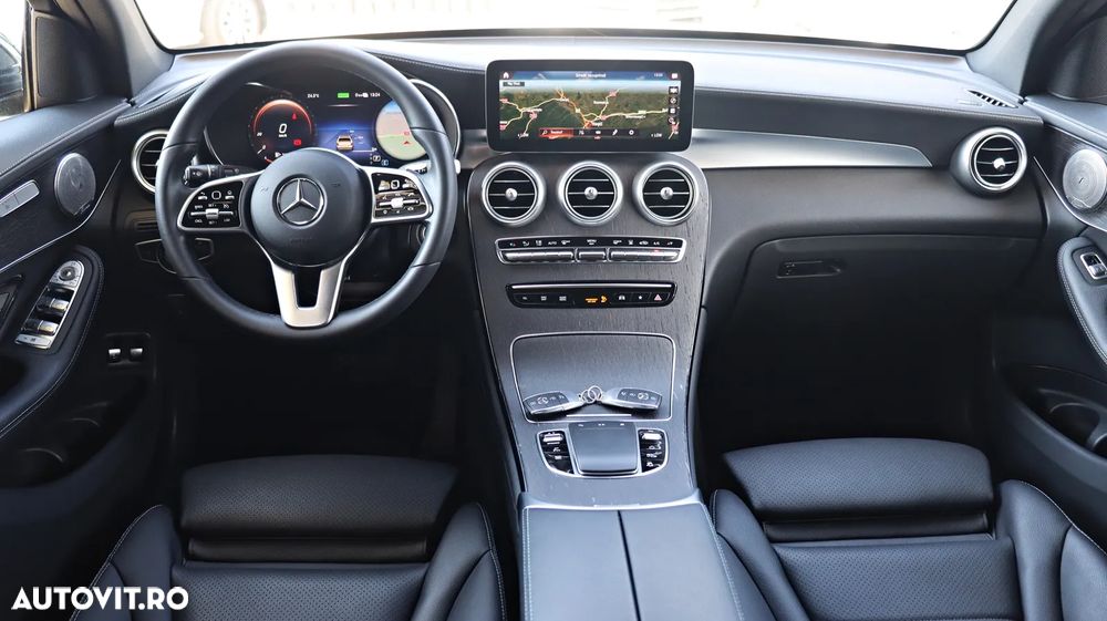 Mercedes-Benz GLC 300 e 4MATIC - 20