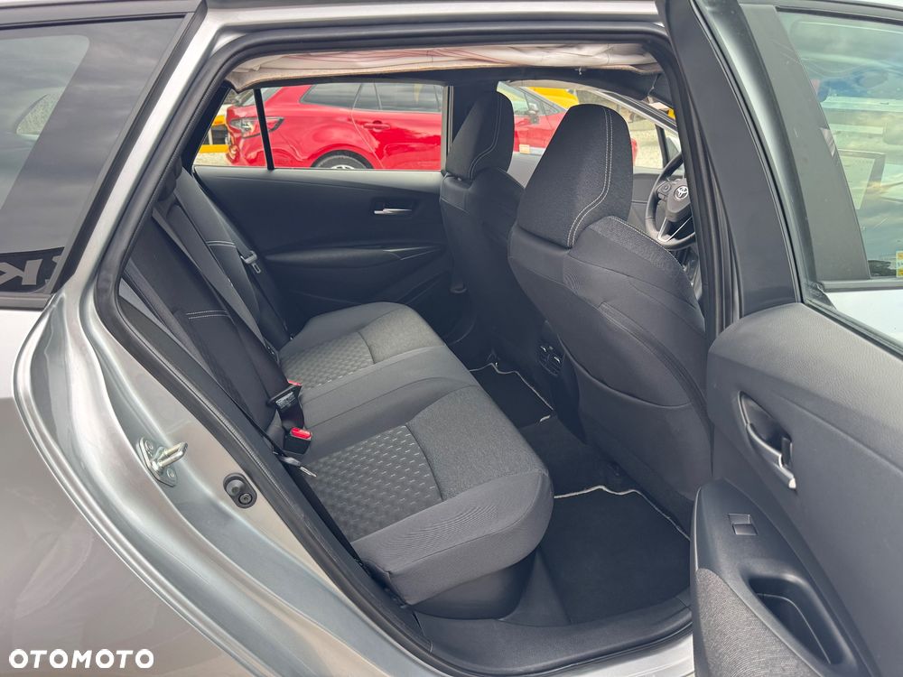 Toyota Corolla 1.8 Hybrid Style - 31