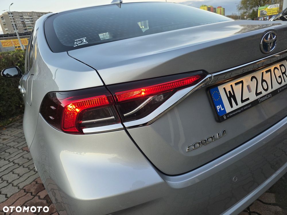 Toyota Corolla 1.8 Hybrid Style - 6