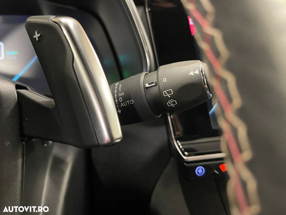 DS Automobiles DS 7 Crossback DS7 1.6 PHeV AWD 300 EAT8 PERFORMANCE LINE + - 31