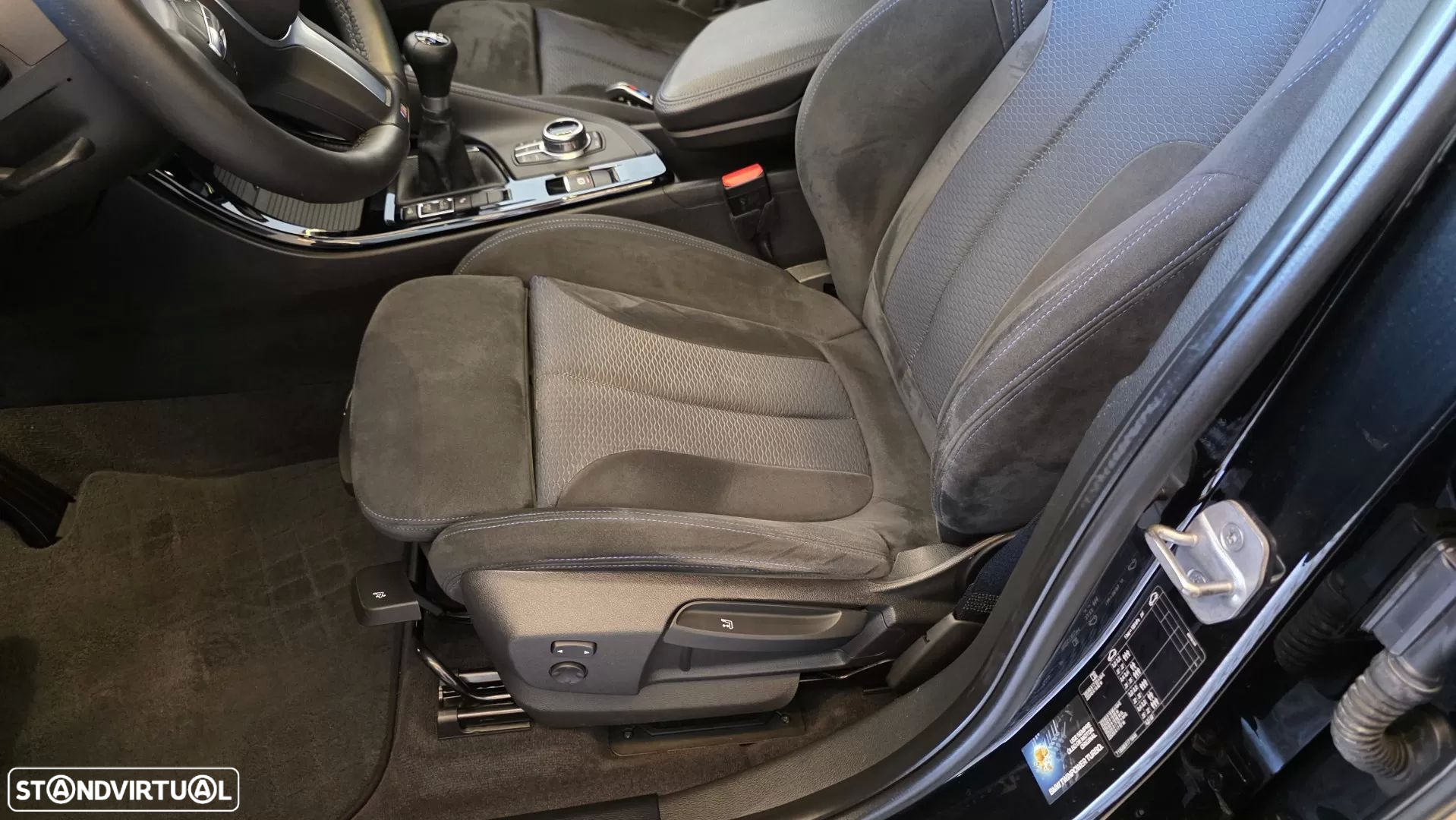 BMW X1 16 d sDrive Pack M - 34