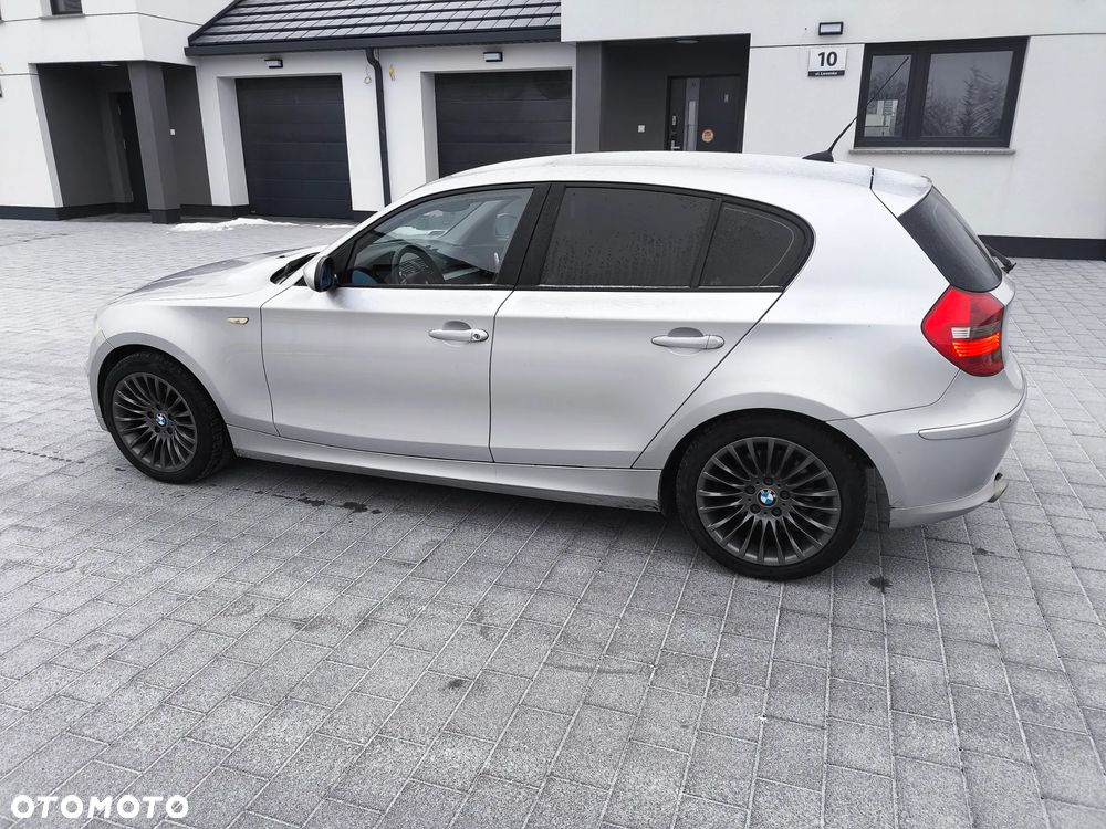 BMW Seria 1 120d DPF Edition Lifestyle - 9