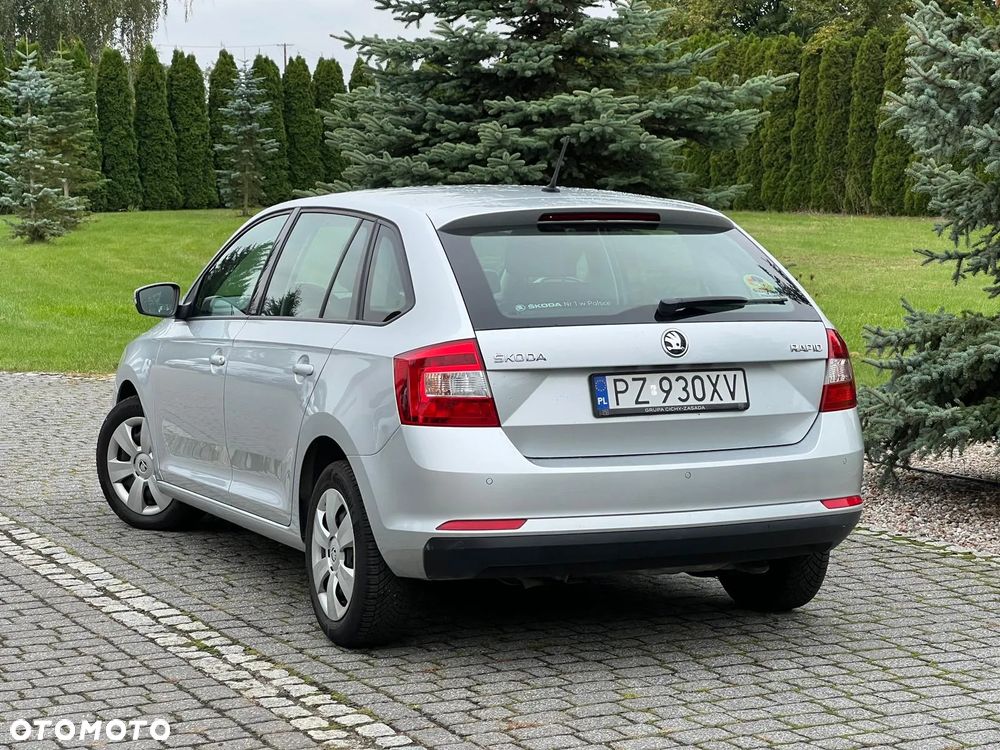 Skoda RAPID 1.4 TDI DPF Edition DSG - 10