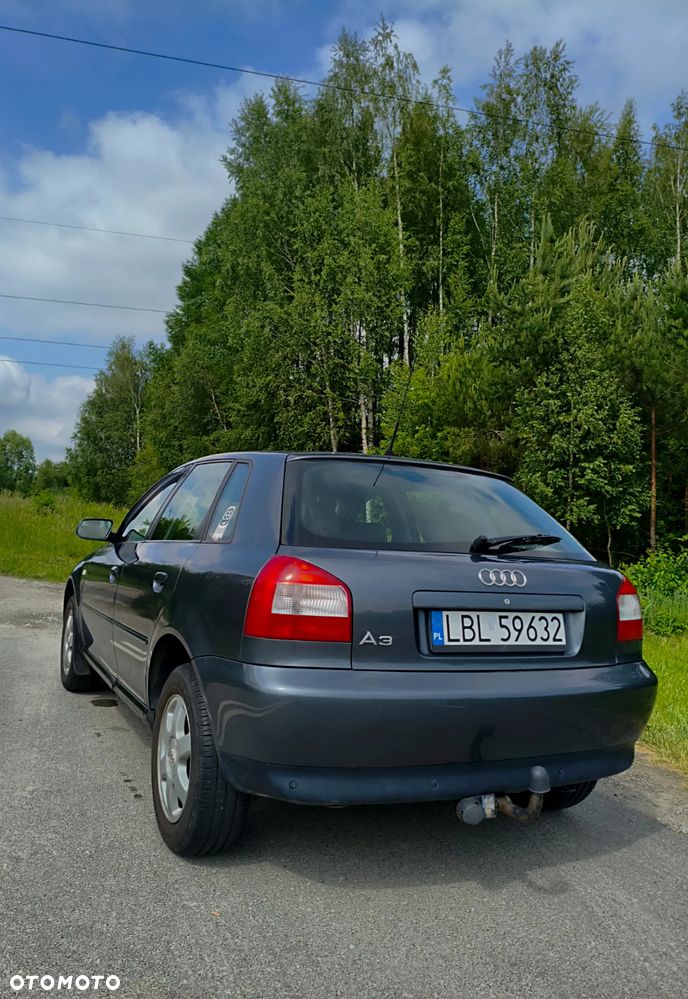 Audi A3 Sportback 1.6 Ambiente - 5