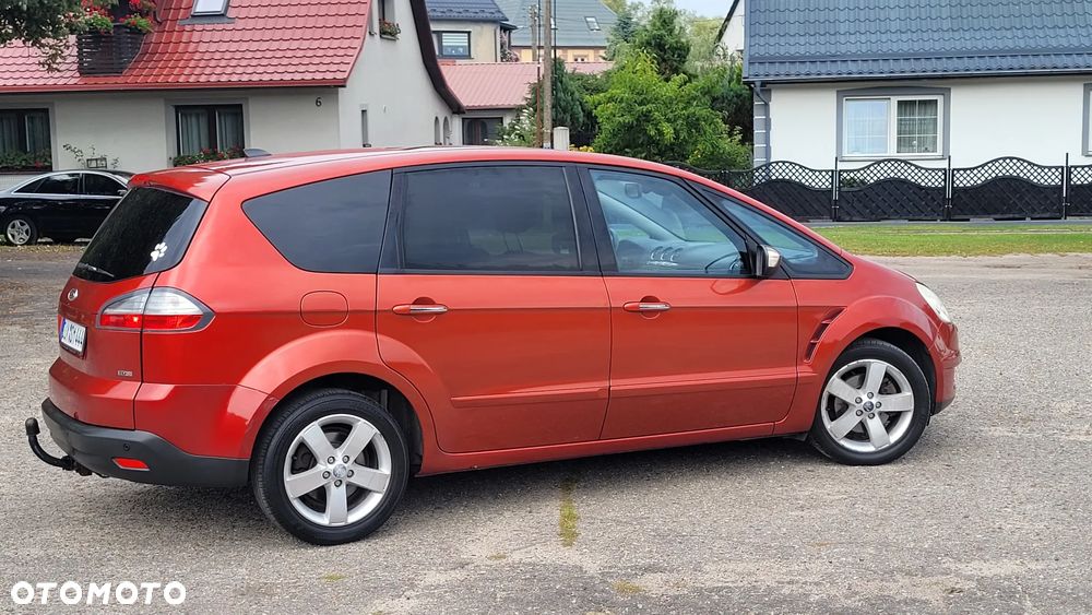 Ford S-Max 2.0 TDCi DPF Titanium - 16